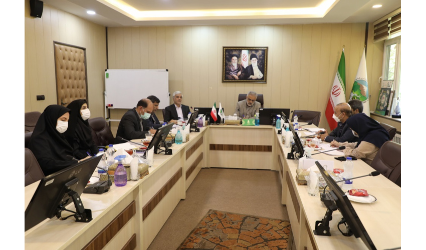 جلسه بررسی برنامه عملیاتی مبارزه با آفات جنگل‌های زاگرس برگزار شد