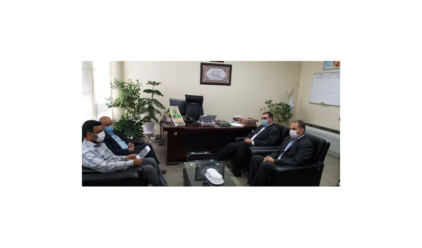 ملاقات مردمی مدیر کل منابع طبیعی و آبخیزداری استان سمنان با 15 نفر ارباب رجوع