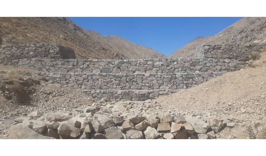 افزایش پوشش گیاهی سطح حوزه آبخیز نقش بسزایی در کاهش فرسایش خاک خواهد داشت