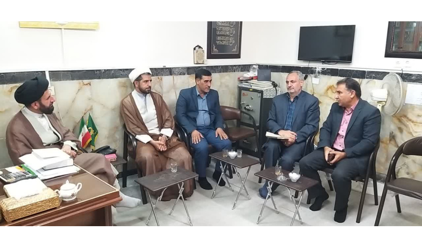 برای اجرای طرح کاشت یک میلیارد درخت ازظرفیت‌های مردمی و سرمایه‌گذاری بخش خصوصی استفاده شود.