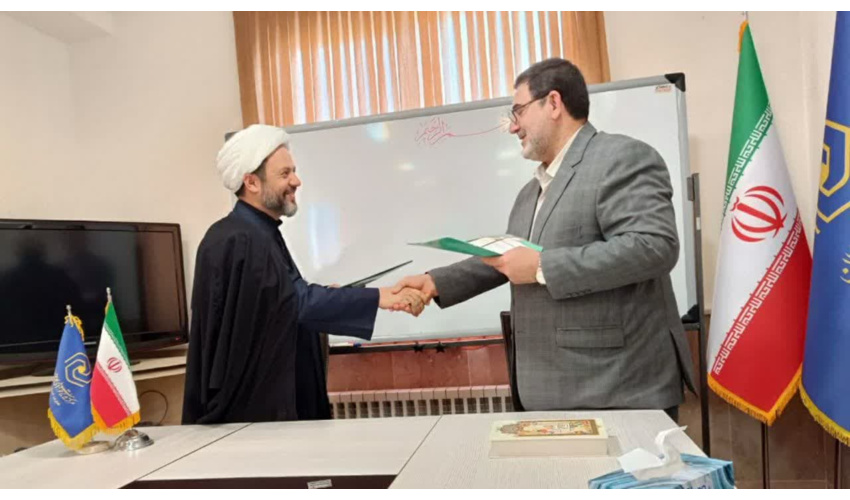 امکانات حوزه علمیه جهت گسترش وحفظ پوشش گیاهی در اجرای طرح مردمی کاشت یک میلیارد درخت قرار بگیرد.