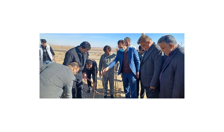 به مناسبت هفته هوای پاک ودر طرح مردمی کاشت یک میلیارد درخت با شرکت راهدار گستر غرس گردید                               