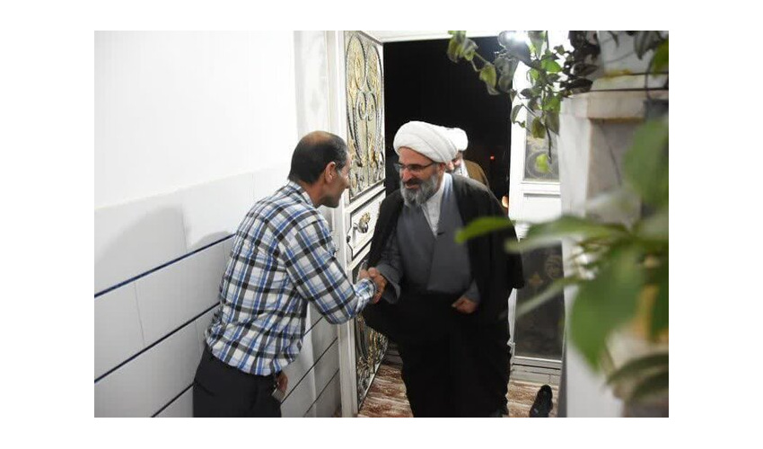 سرکشی نماینده ولی فقیه در استان سمنان از خانواده شهید و جانباز آزاده