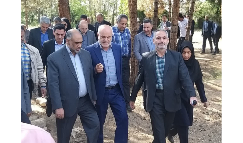 ایجاد نهالستان‌ها علاوه بر اشتغال زایی موجب توسعه اقتصادی هرمنطقه و استان هم خواهد شد.