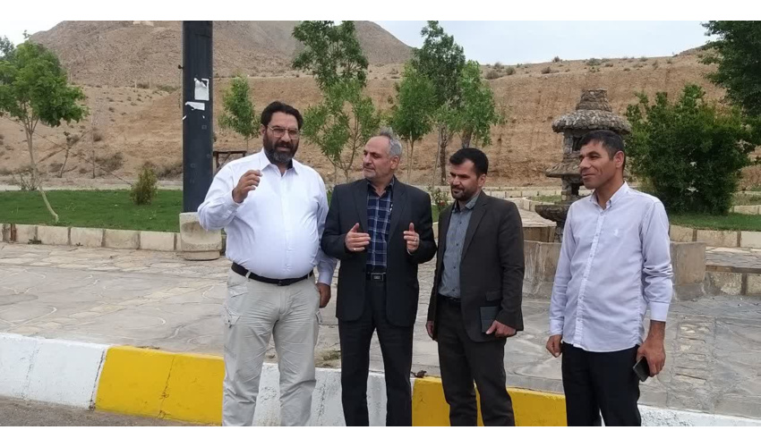 با عملیات آبخیزداری حفظ پوشش گیاهی، افزایش آب سفره‌های زیر زمینی، رونق کشاورزی انجام می شود