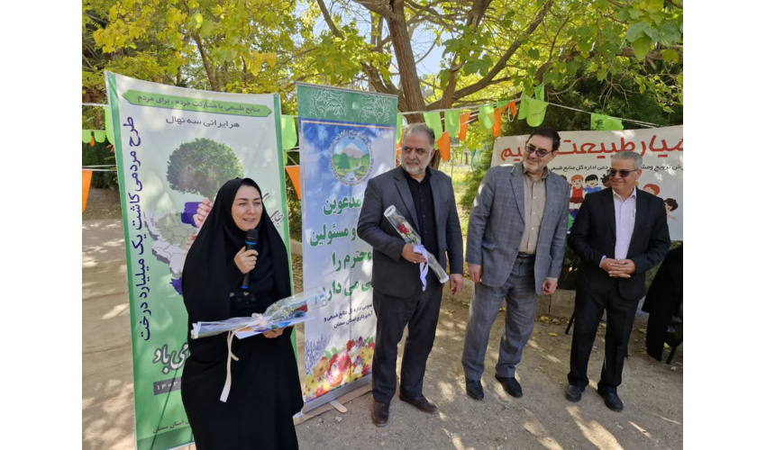 روحیه ایثار و خدمت ضامن سلامت جامعه است