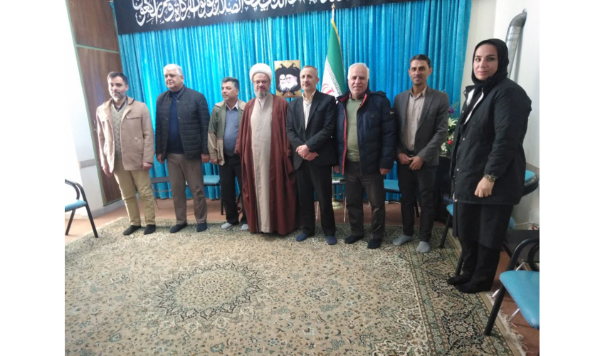 دیار ریاست و کارکنان اداره منابع طبیعی و آبخیزداری شهرستان دامغان با امام جمعه شهرستان