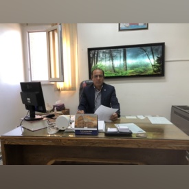 کمال مومنی